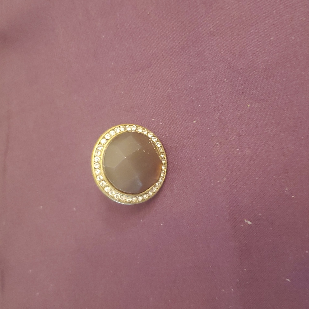 Elegant Silver-Tone Ring with Gray Stone